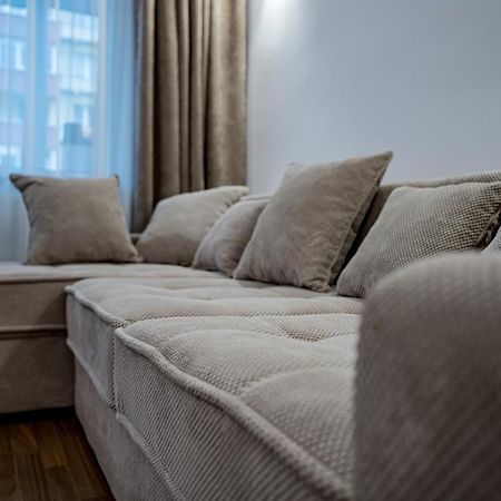 Apartament 3 Camere Royal Brasov Ngoại thất bức ảnh