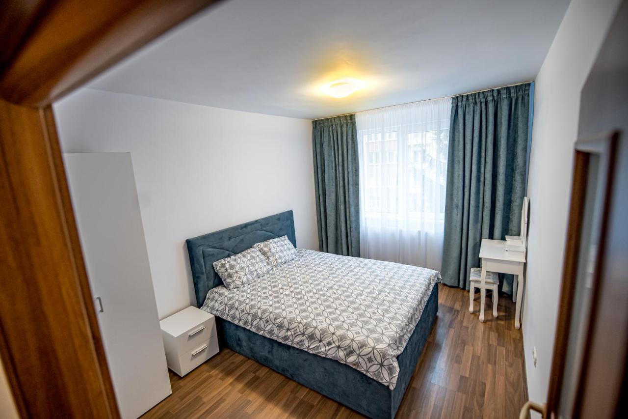 Apartament 3 Camere Royal Brasov Ngoại thất bức ảnh